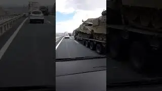 Угадайте кому Bredley везут?