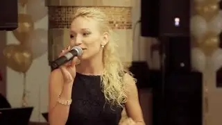 Ведущая на свадьбу в Москве Анна Невская