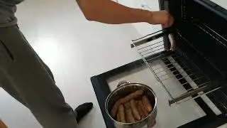 Аутизм. Влад. Учимся пользоваться духовкой. Часть 3.