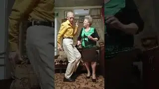 А мы с тобой любовники.