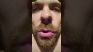 между филиппом киркоровым и сухариками