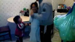 bailando merengue