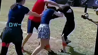 lomba Copot Baju Super, gak sempet liat dah cellenge