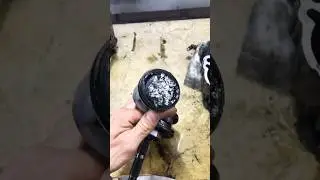 Такое бывает раз в жизни , и то не у каждого.