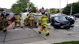 Madison Fire Dept. uses jaws of life