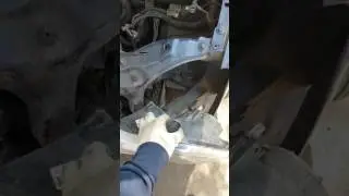 Как отсоединить фару Opel Meriva