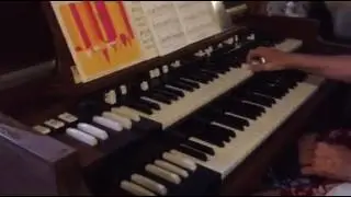 Hammond B2 Organ