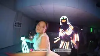 Ivoman y Ladybot - Show Robot