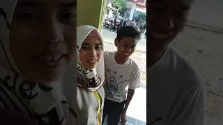 Semangat untuk menyoblos warga Sukosari