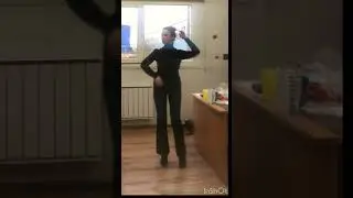 Варианты просто и со вкусом одеться в офис. Чёрная леди