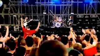 Red Hot Chili Peppers - Intro - Live Slane Castle