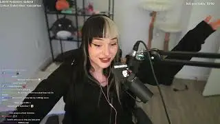 Robbing a bank with my friends because Twitch doesn't pay enough