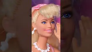 Собачка Барби нашла голову зомби 😱 #shorts