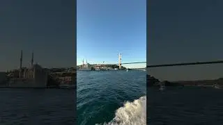POV: Вы идете по Босфорскому проливу на закате
