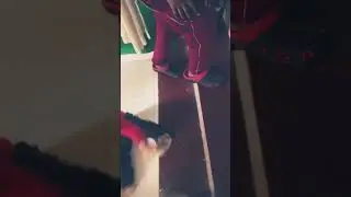 Baby slipped from the stairs #fall #baby y