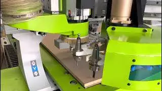 Фрезерный станок с ЧПУ Formigo 2030A автоматическая смена фрез