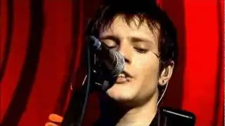 McFly - Silence is a scary sound - Wonderland tour [live]