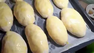 ЙОГУРТОВОЕ ТЕСТО- ПИРОЖКИ С ВИШНЕЙ