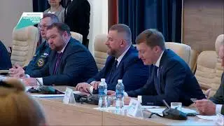 У школы №12 ведётся универсальной спортивной площадки со стадионом
