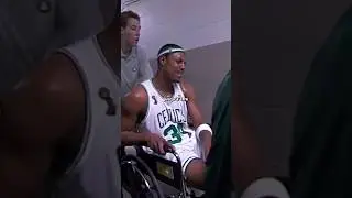 💀 The stain on his shorts at the end...