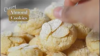 Chewy Almond Cookies
