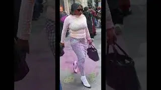 Plus Size Street style Полным #parisfashionweek SS2025 #streetstyle #тренды #уличнаямода #shorts