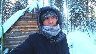 ОДИН В ЛЕСУ, С НОЧЁВКОЙ В ТАЁЖНУЮ ХИЖИНУ ВОЗЛЕ ОЗЕРА.