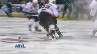 Francois Beauchemin nails Joe Pavelski [HD]