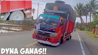 Truk Dyna Oleng Parah!! GasrukGenk!!