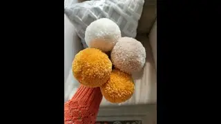 POMPOM MAKING