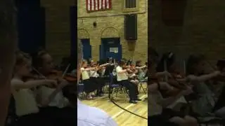 Delylah playing the violin 9yr old