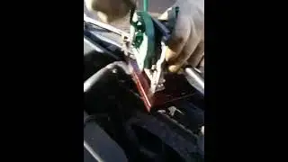 Замена масла через щуп.Маслоотсос своими руками.