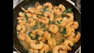 Жареные креветки с чесноком. Лучший рецепт королевских креветок #еда #рецепт #креветки
