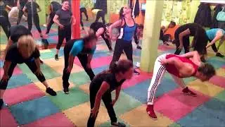 el viejo del sombreron vs merengue sexy dance