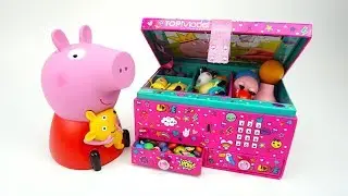 Распаковываем коробку с игрушками из мультиков
