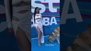 Ольга Серябкина на синей ковровой дорожке VK Fest 2023 (Парк Горького, 16.07.2023)