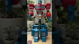 Optimus Prime 3ft model kit 