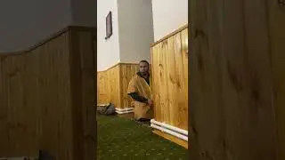 Женнетге гирмес оьзюню юрегинде бир гиччинев бир тюк чагъы оьктемлиги бар адам.