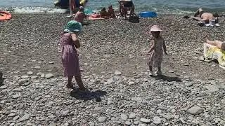 Дикие танцы на пляже