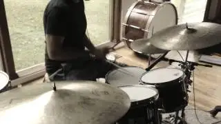 Mabes Playing to 105 Big Punchy Beat Loop - Future Drum - That Sound