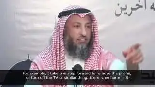 Making Slight Movements While in Prayer
