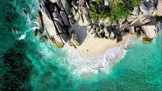 Море