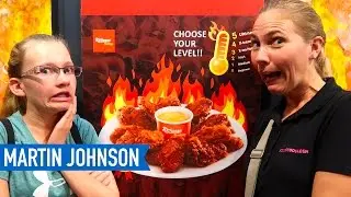 RICHEESE FIRE WINGS CHALLENGE | Indonesian Food