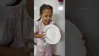 SUPER LIFE HACK HOW TO WASH DISHES 🥰