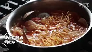 丁一宇 “宇食记” —— 海鲜鸡蛋面