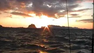 Midnight sun at Lofotodden