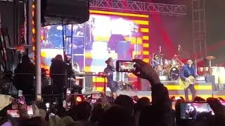 LOS TIGRES DEL NORTE live  la banda del carro rojo