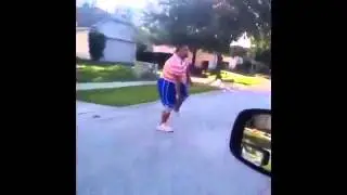 Танец!!! Парень круто делает!!! Смотреть всем!!!!