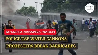 Nabanna march in Kolkata | Police use lathi-charge, tear gas; protesters break barricades