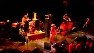 NOFX - Franco Un-American (2006-10-08 Santiago, CL)